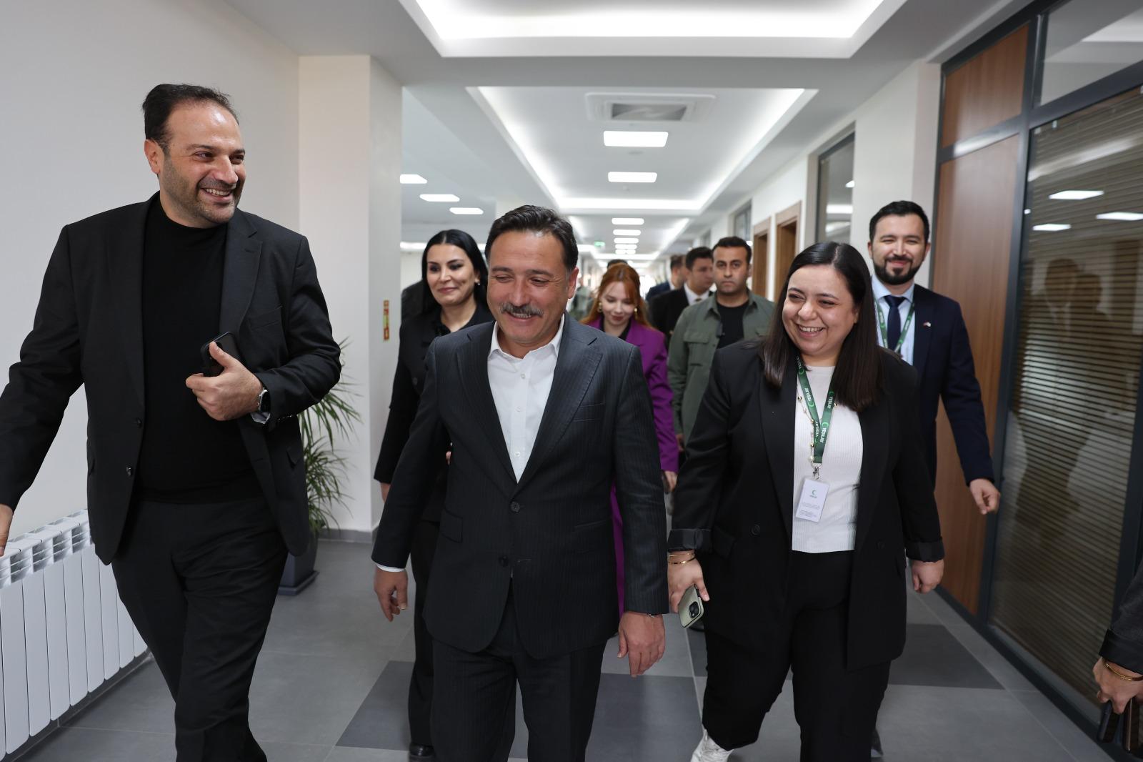 Umut Dolu Bir Dönüm Noktası: Kayseri Yeşilay Rehabilitasyon Merkezi İlk Mezunlarını Verdi!